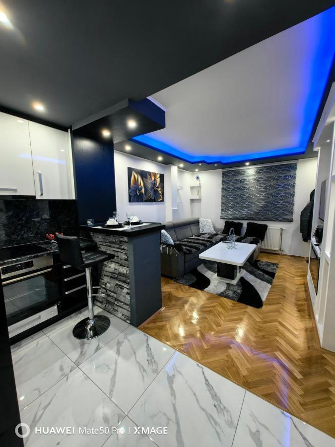 Apartmani Amona Stan Na Dan Doboj Kültér fotó