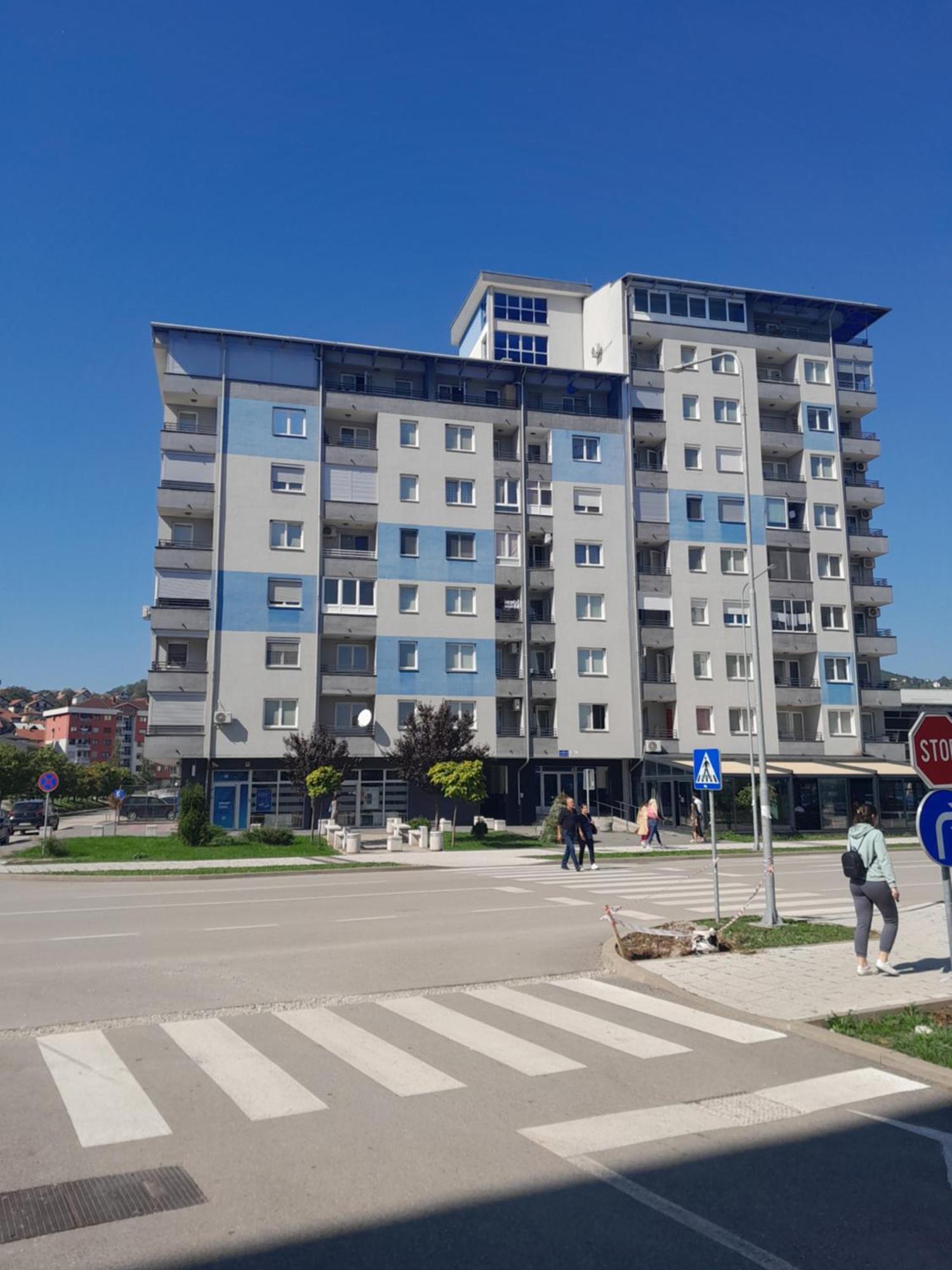 Apartmani Amona Stan Na Dan Doboj Kültér fotó